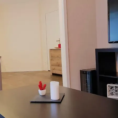 Spacieux T3 70m² Centre Ville + Parking Sous-sol Διαμέρισμα *